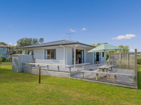 Matarangi Escape - Matarangi Holiday Home